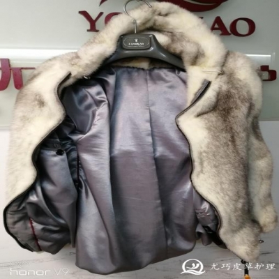 貂皮衣服水洗后變硬了怎么處理，衣服已經(jīng)縮小很多